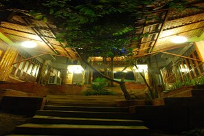 Terrace/patio - Charm Churee Village (Koh Tao)