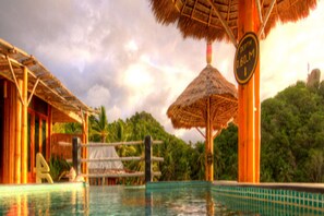 Sunset Suite 2 Bedroom with Pool | 迷你吧、客房内保险箱、特色装修、特色家居