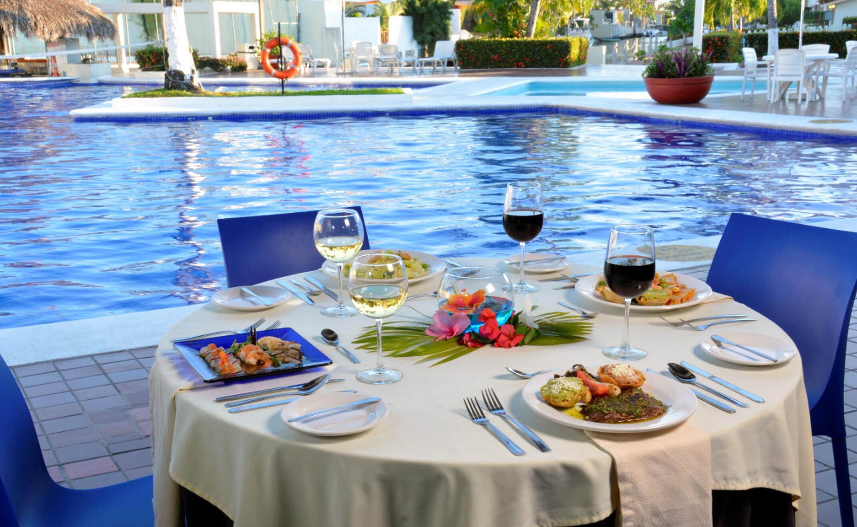 breakfast, lunch, dinner served; pool views