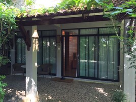 Perincian bahagian luar