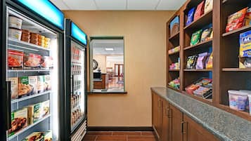 Snack bar