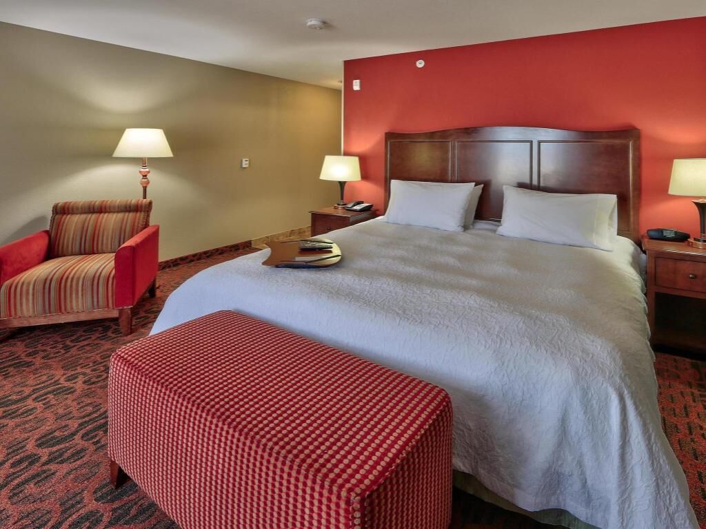 In-room safe, iron/ironing board, free cots/infant beds, rollaway beds