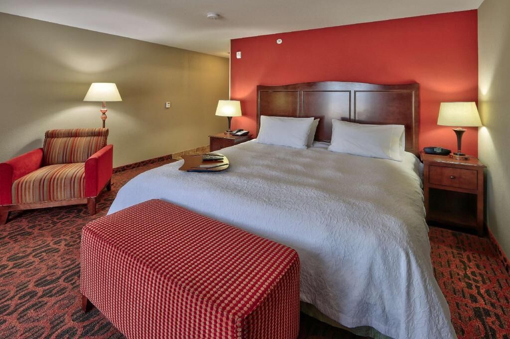 In-room safe, iron/ironing board, free cots/infant beds, rollaway beds