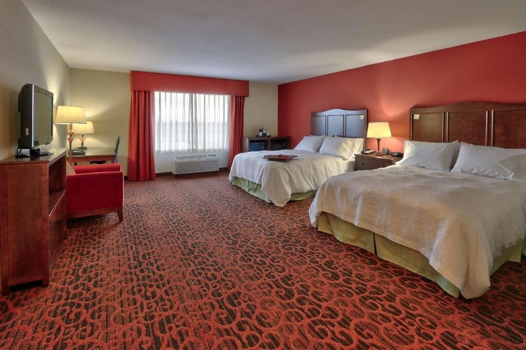 In-room safe, iron/ironing board, free cots/infant beds, rollaway beds