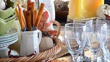 Dagelijks ontbijtbuffet (EUR 18 per persoon)