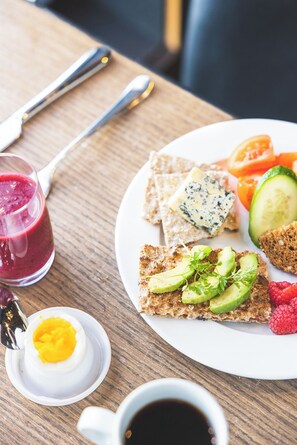 Tägliches inbegriffenes Frühstücksbuffet