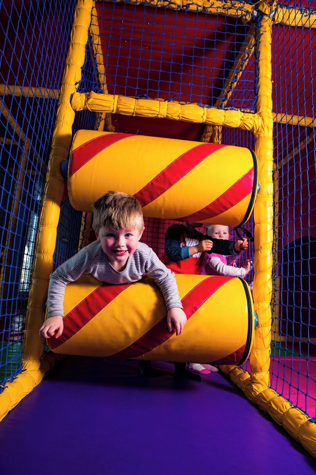 พื้นที่เล่นสำหรับเด็ก - ในร่ม