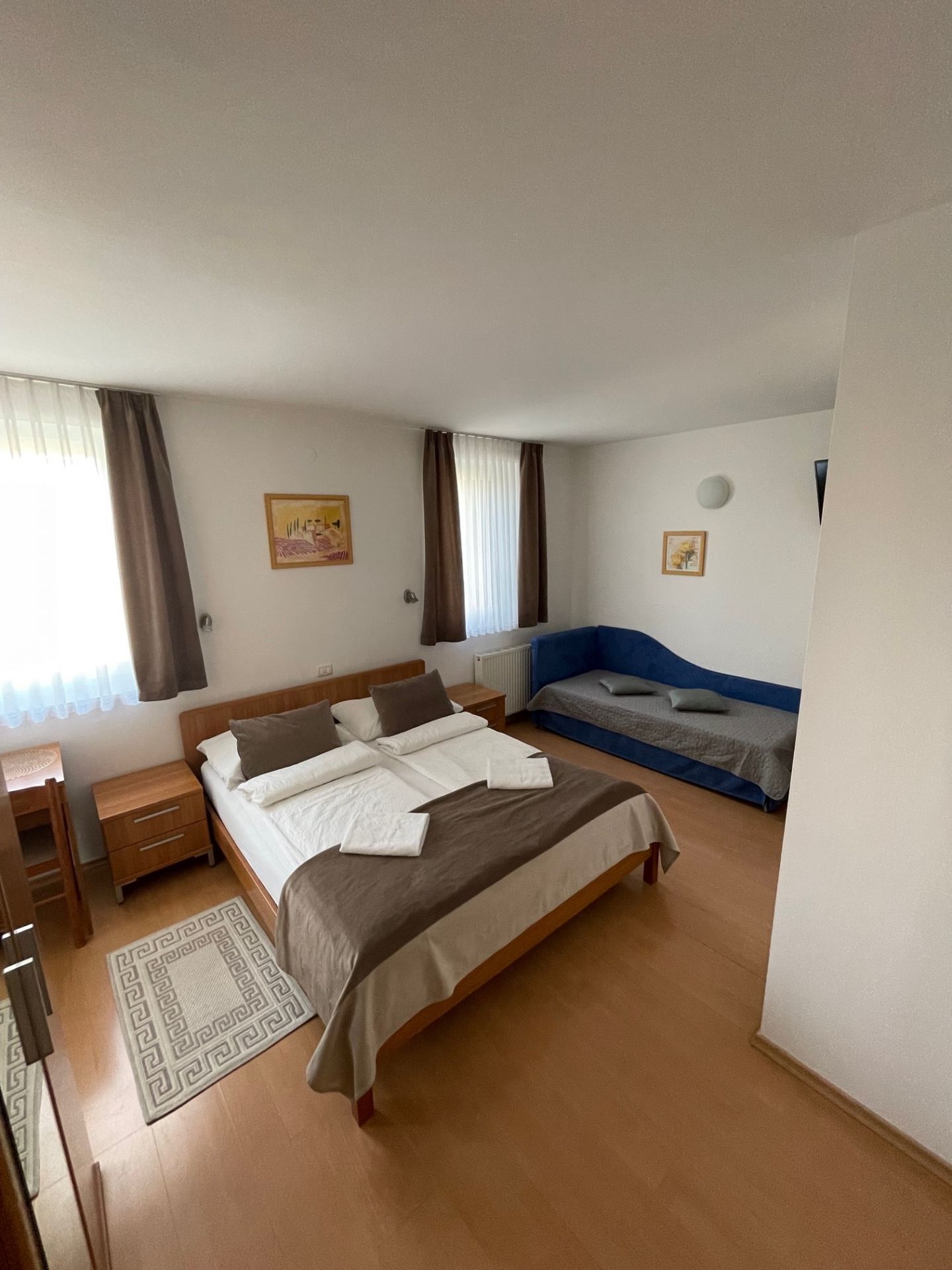 1 bedroom, in-room safe, desk, laptop workspace