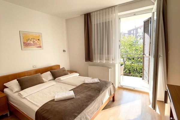 Economy Room | In-room safe, desk, laptop workspace, free WiFi
