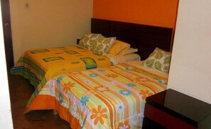 Kamar Triple Standar | Setrika/meja setrika dan Wi-Fi
