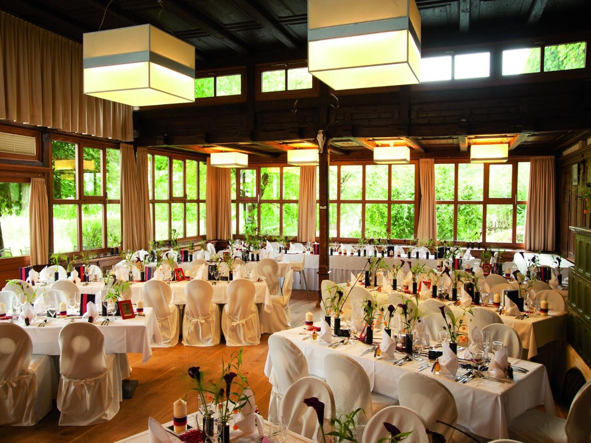 banquet hall