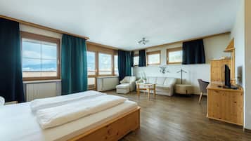 Classic Double Room, Balcony | Mountain view