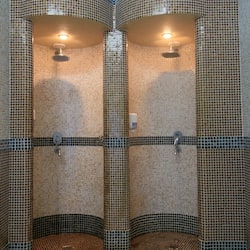Sauna, bagno turco, trattamenti per il corpo, aromaterapia