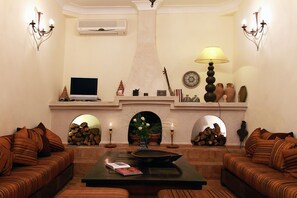 Lobby sitting area - Riad Bamaga (Marrakech)