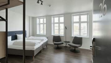 Standard Double with View | Individuelt design, individuel indretning, skrivebord, gratis Wi-Fi
