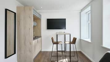 Studiolejlighed | Individuelt design, individuel indretning, skrivebord, gratis Wi-Fi