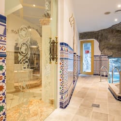 Sauna, Turkish bath/hammam, body treatments, hot stone massages
