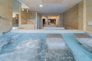 Salas de tratamiento para parejas, un sauna, baño turco/hammam