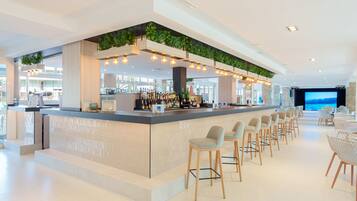 Bar (in der Unterkunft)