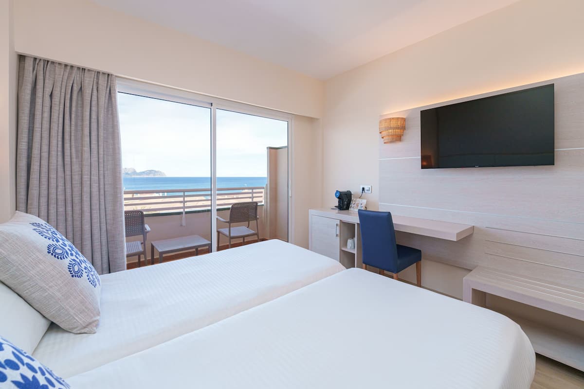 Double Room, Balcony, Sea View