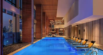 Renaissance Bangkok Ratchaprasong Hotel by Marriott