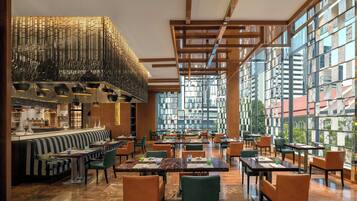 Breakfast, lunch, dinner served; international cuisine