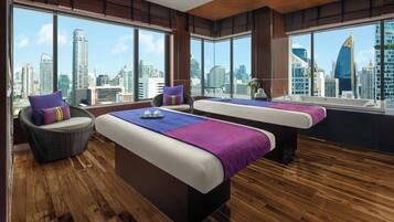 Couples treatment rooms, sauna, steam room, body treatments