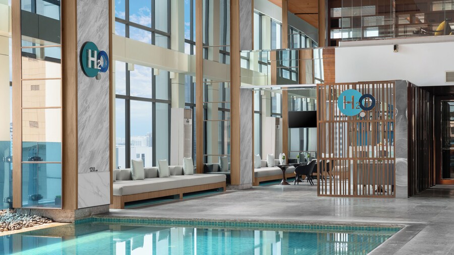 Renaissance Bangkok Ratchaprasong Hotel