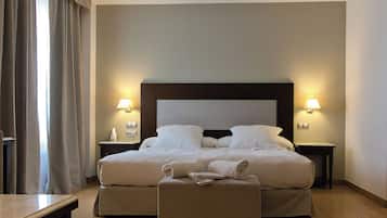 Studio suite, 1 kingsize bed | Luxe beddengoed, donsdekens, bedden met traagschuimmatrassen