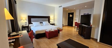 Suite Studio, 1 trÚs grand lit | Literie de qualité supérieure, couette en duvet d'oie
