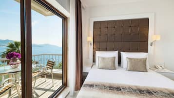 Room | Premium bedding, Select Comfort beds, minibar, in-room safe