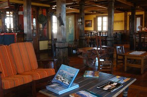 Lobby - Patagonia Rebelde (El Calafate)