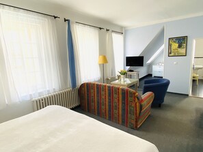 Appartamento (2 Adults) | Area soggiorno | TV LED