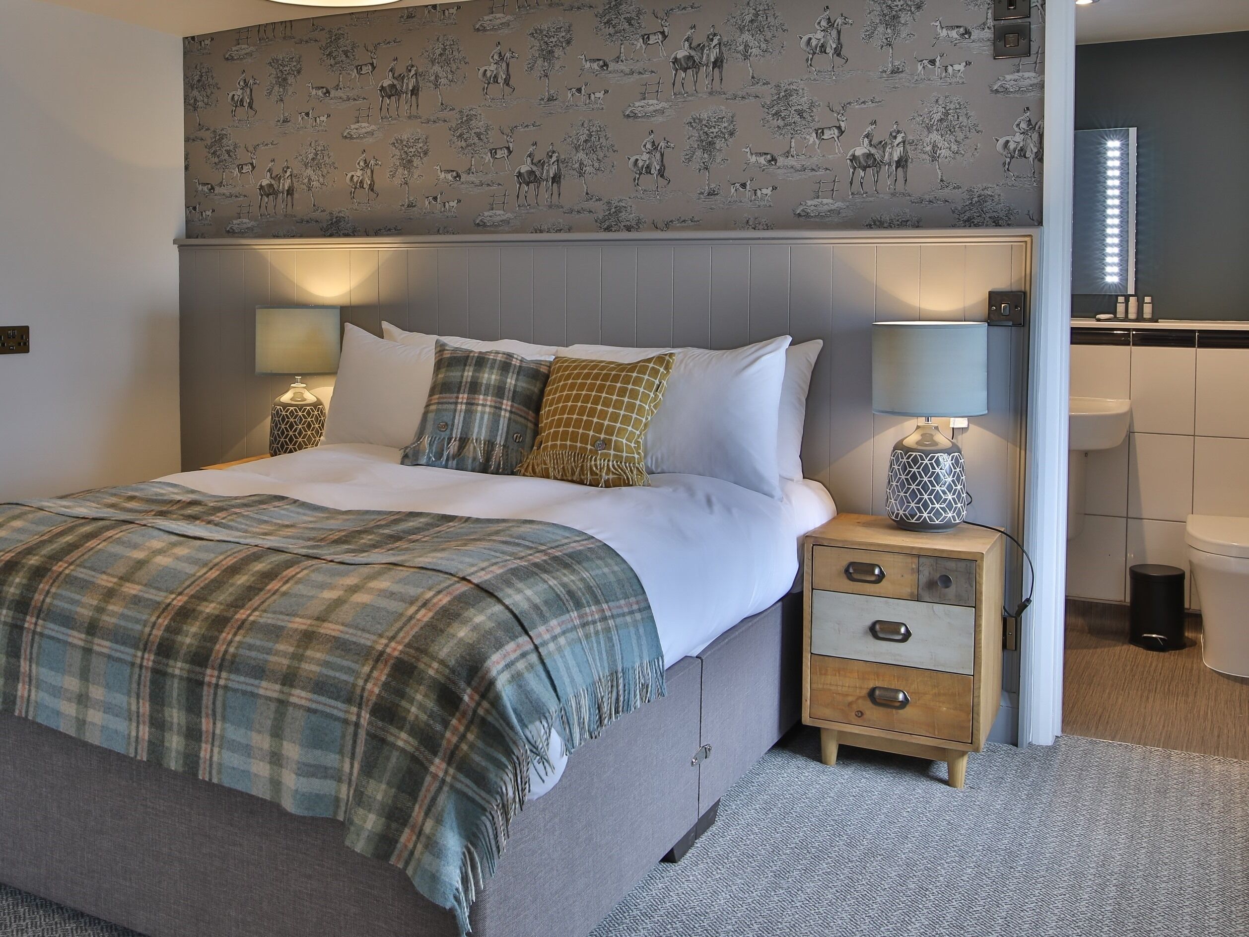 Classic Double Room, Ensuite