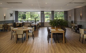Dinner served - Hotel De Bosrand (Ede)