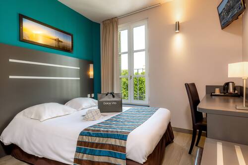 Chambre Standard double | Coffre-fort, bureau, espace de travail pour ordinateurs portables