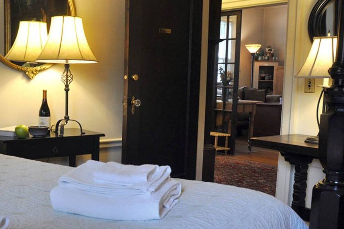 Individually decorated, individually furnished, free WiFi, bed sheets