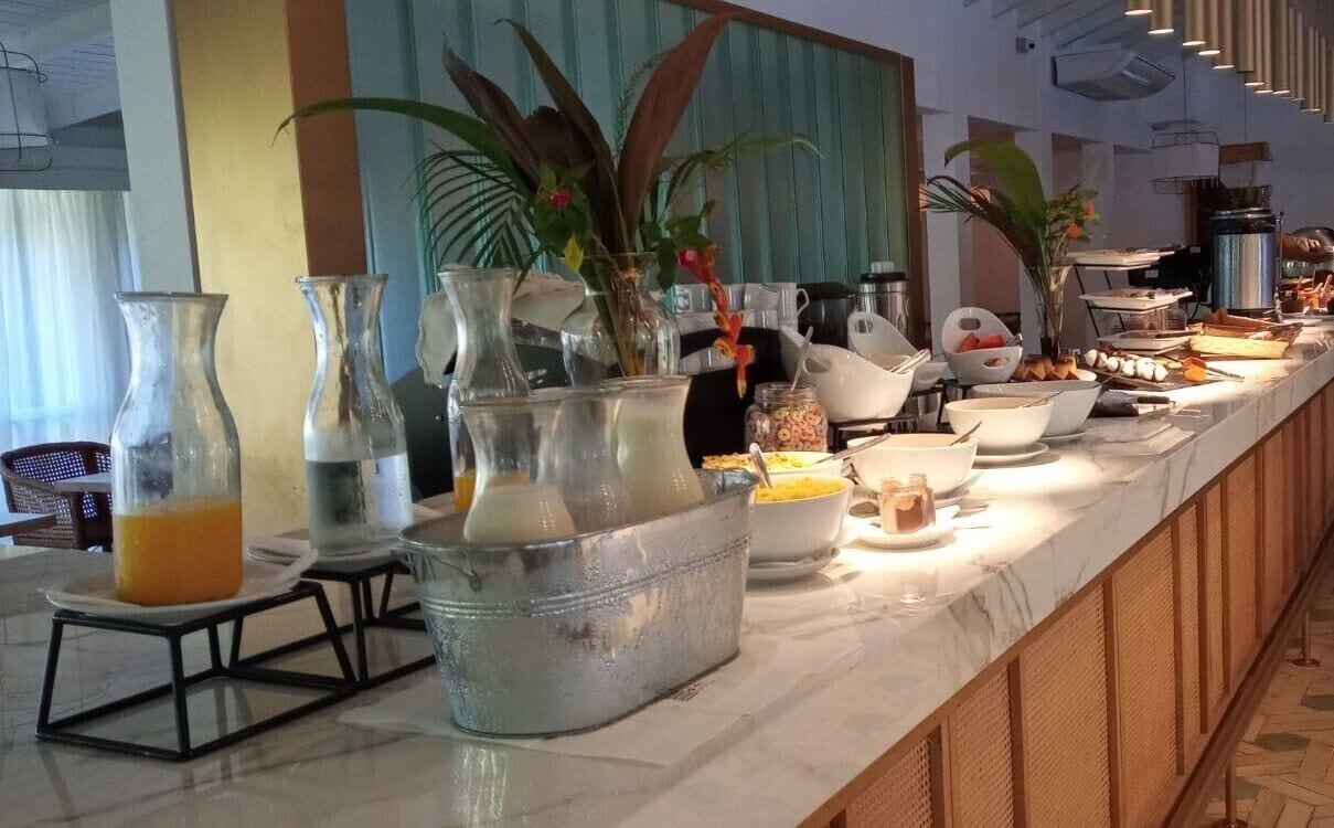 free daily cooked-to-order breakfast