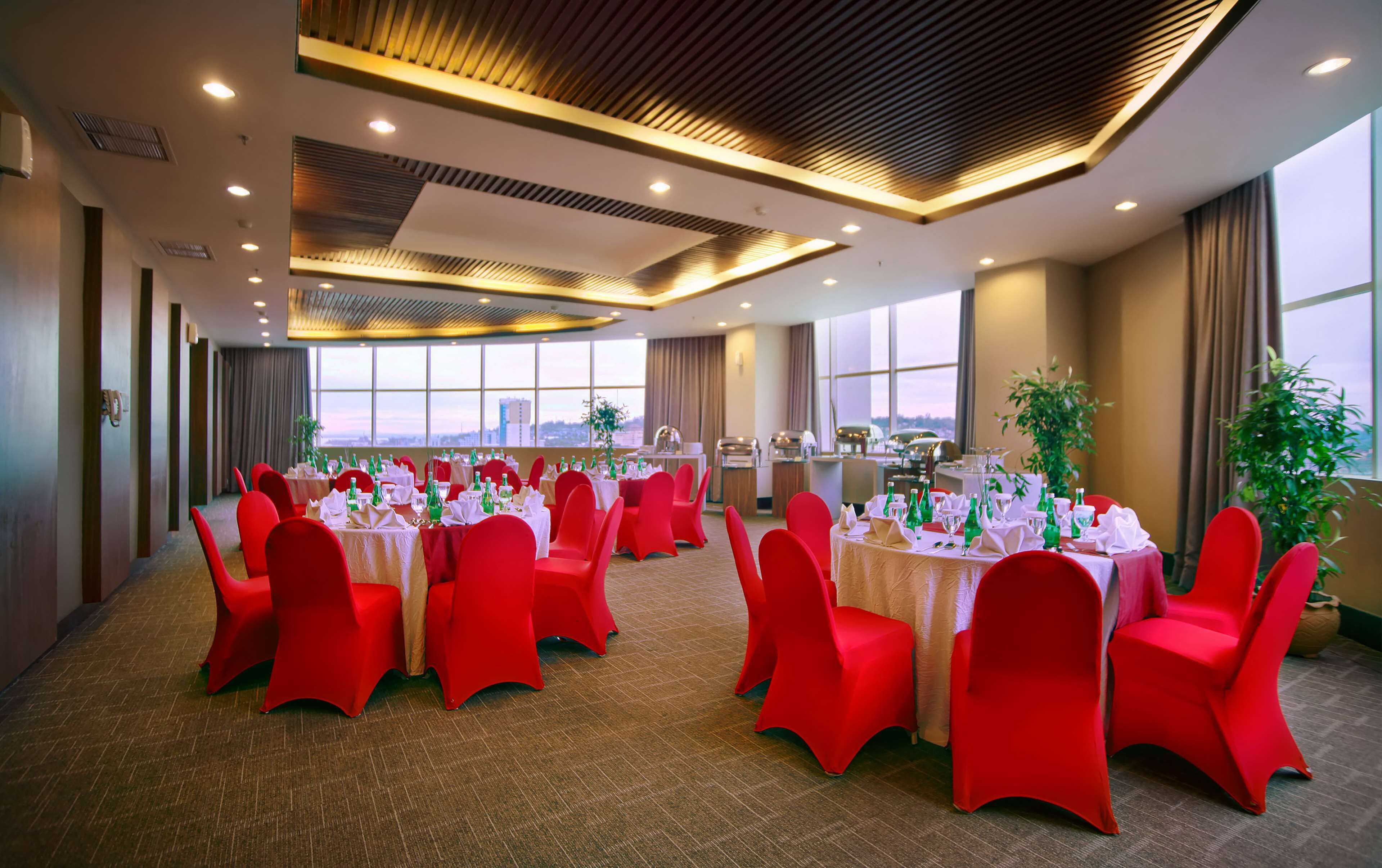Foto - Golden Tulip Balikpapan Hotel & Suites