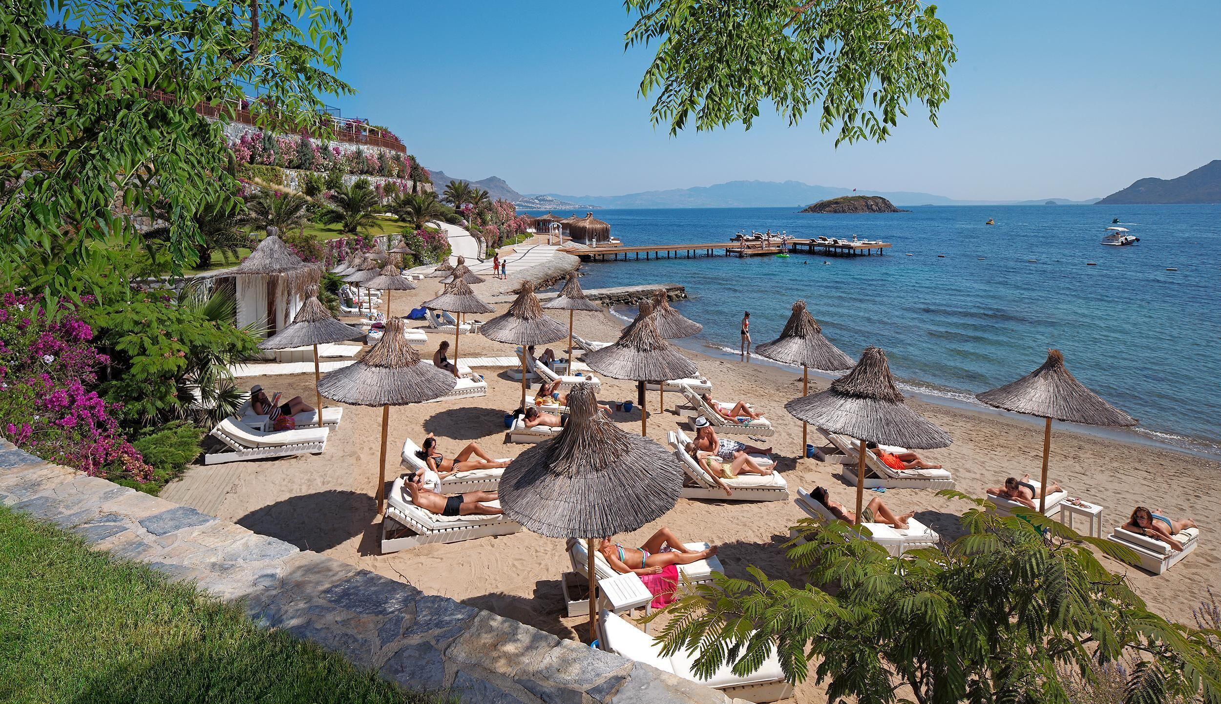 Private beach, beach cabanas, sun-loungers, beach umbrellas