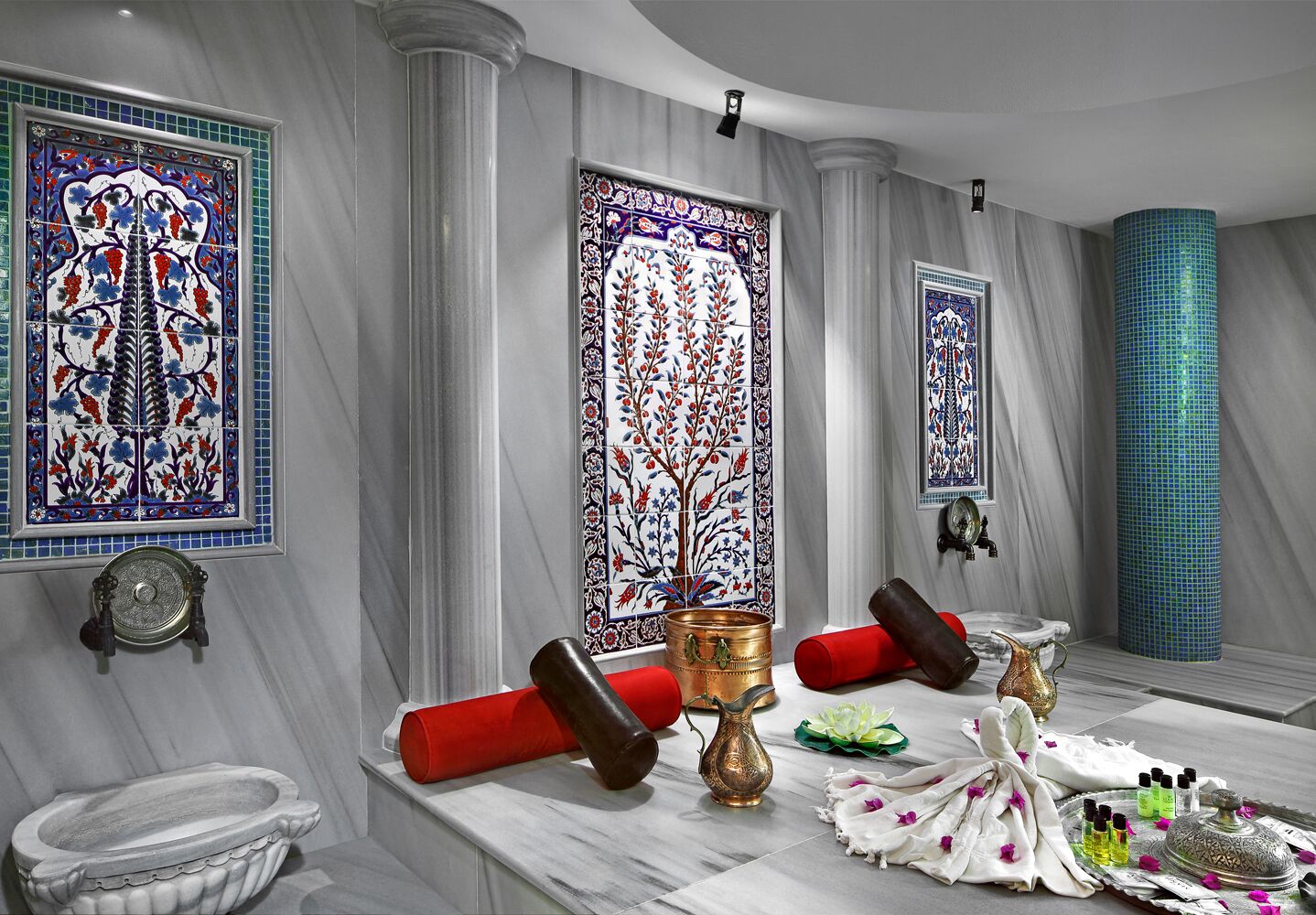 couples treatment room(s), sauna, steam room