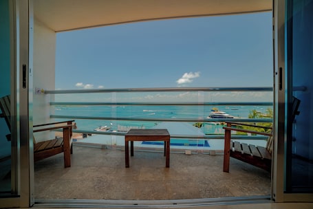 Deluxe Double Room, 2 Double Beds, Bay View | Premium bedding, minibar, in-room safe, individually decorated