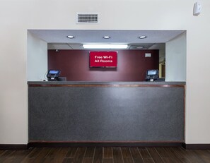 Unclassified image, 5 of 37, button - Red Roof Inn Kingsland (Kingsland)