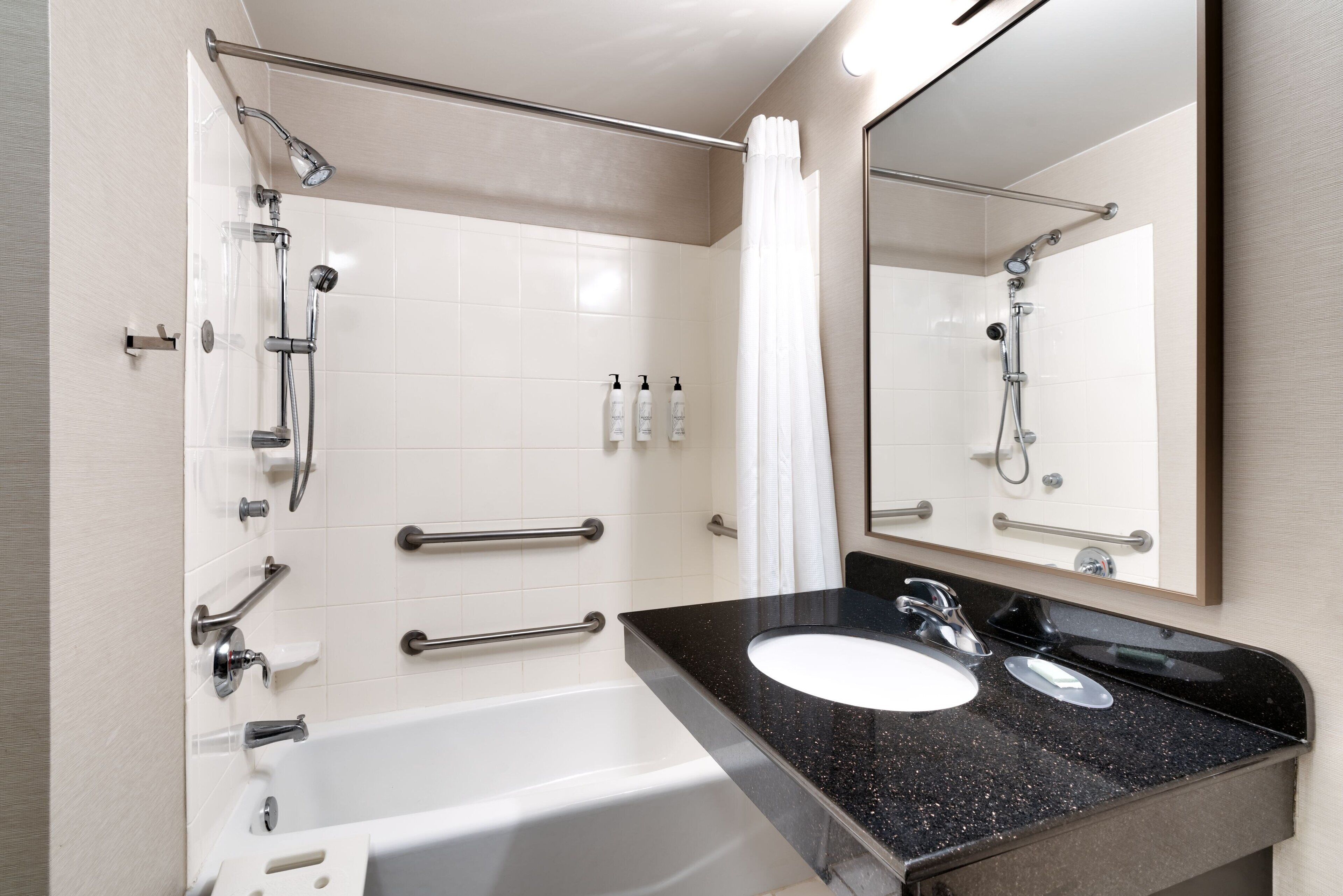 combined shower/bathtub, free toiletries, hair dryer, towels