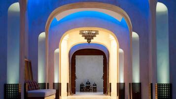 Couples treatment room(s), sauna, hot tub, steam room, body treatments