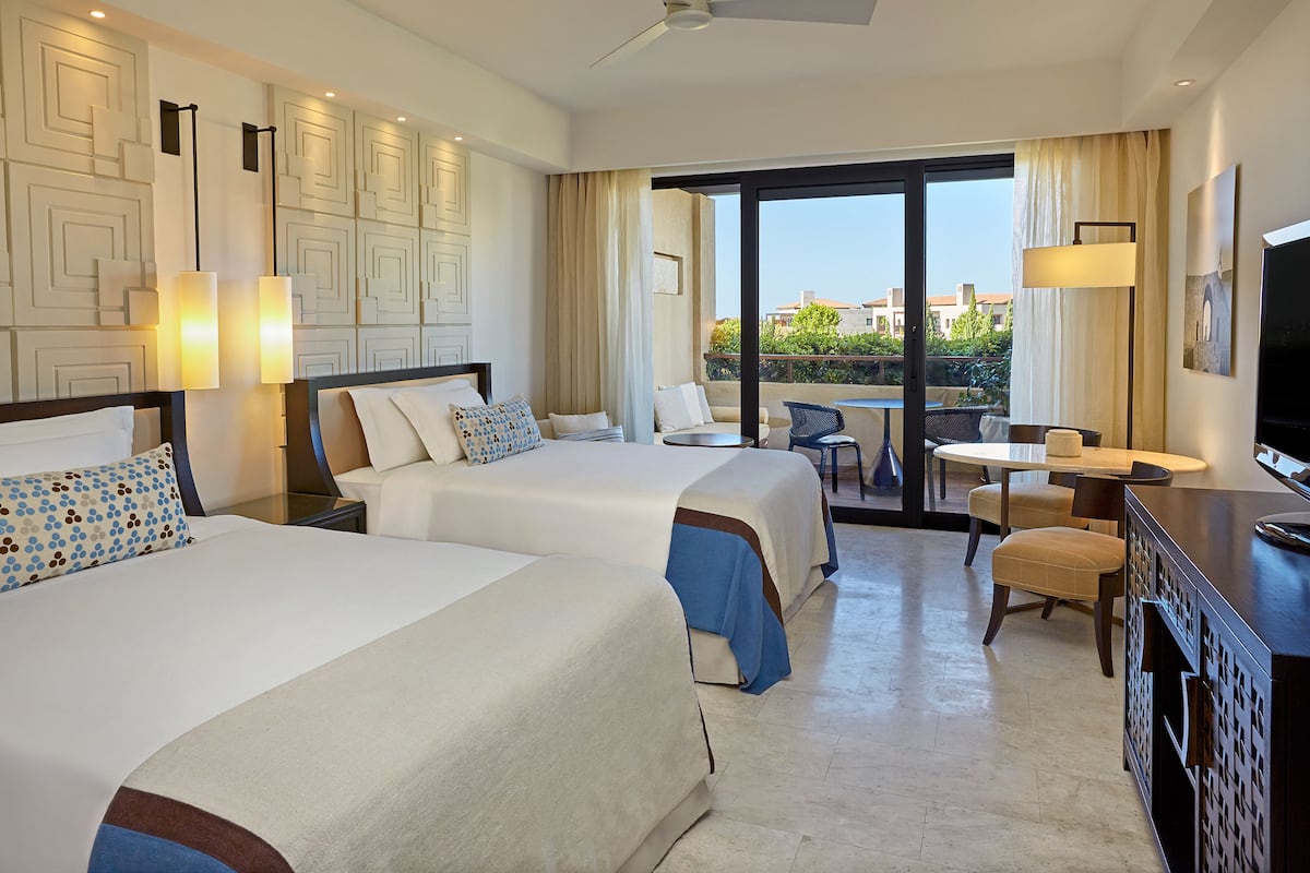 Minibar, in-room safe, desk, blackout curtains