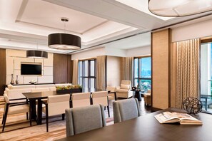 Executive Suite, 1 Bedroom | Living area - Manila Marriott Hotel at Newport World Resorts (Pasay)