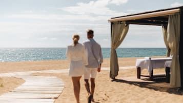 Espace de soins pour les couples, sauna, bain Ă remous, hammam