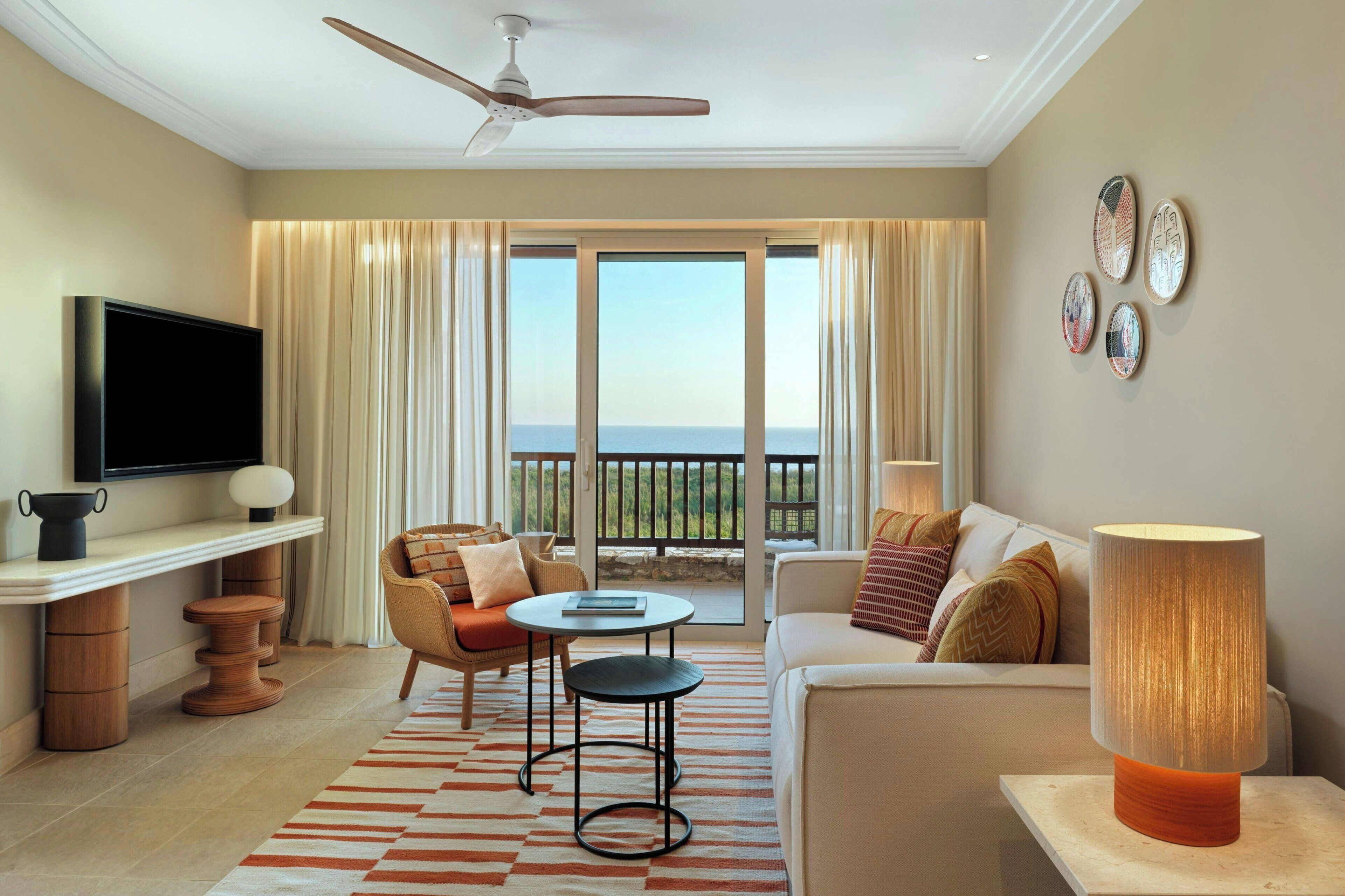 premium suite, 1 bedroom, non smoking, sea view (balcony) | 1 bedroom, premium bedding, down duvets, minibar