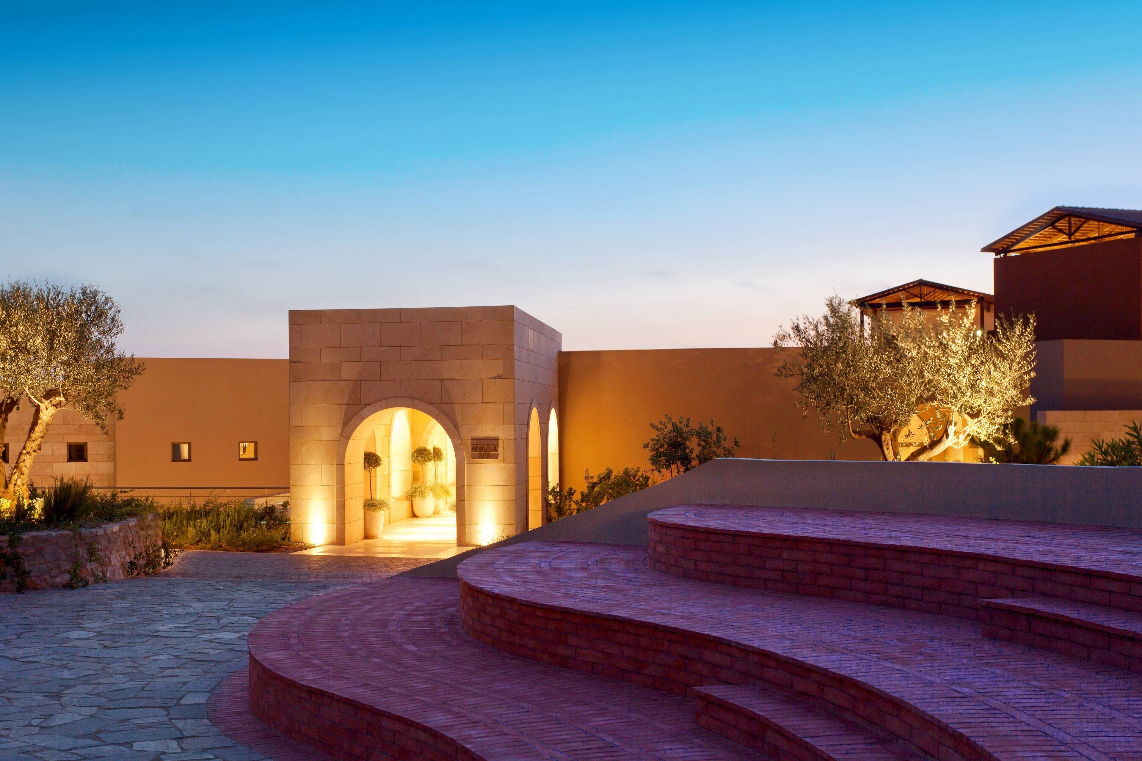 couples treatment room(s), sauna, hot tub, steam room, body treatments